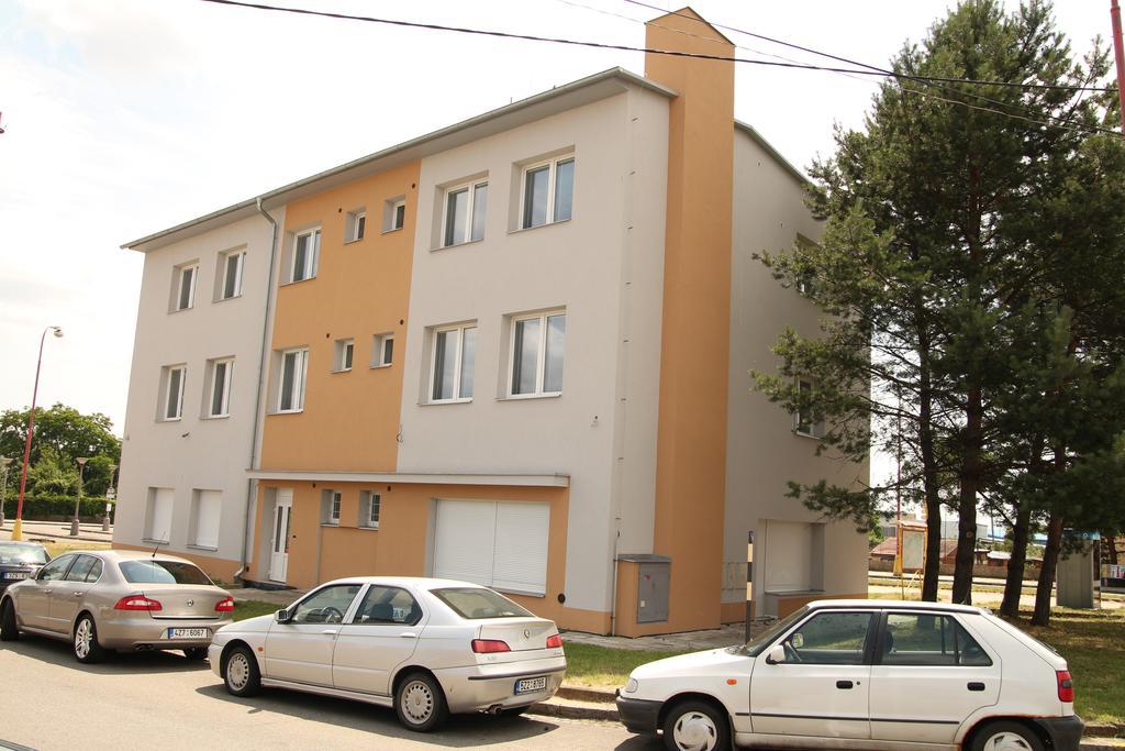 Penzion Bobule Stare Mesto  Extérieur photo